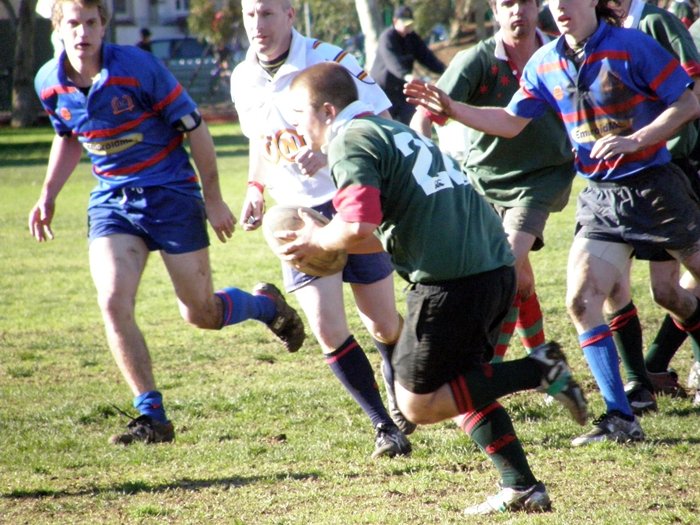 260709 Souths with ball